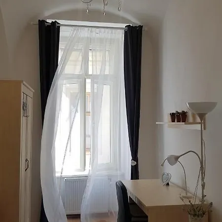 Lovely Center Apartment *